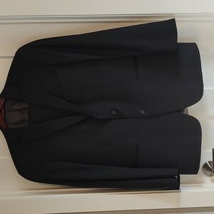 Hart Schaffner Marx Men's Black Suit, Size 46R
